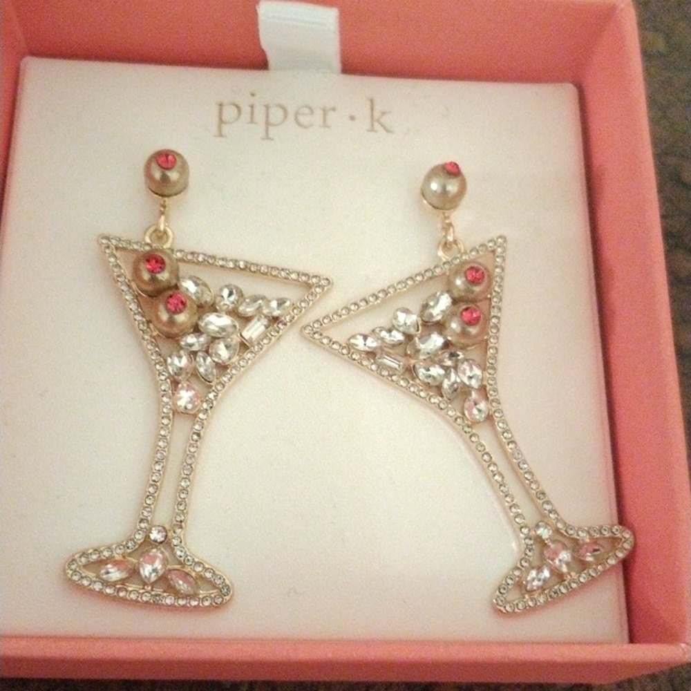 🍾 Champagne Earrings 😍